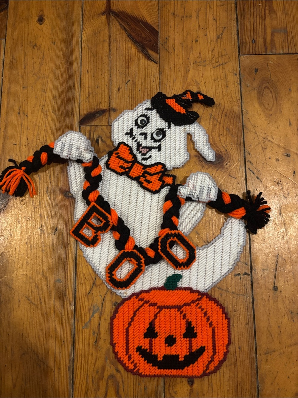 Vintage Halloween Ghost Pumpkin BOO Plastic Canvas Yarn Wall Hanging Decor